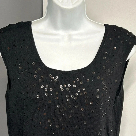Valerie Stevens Women’s Medium Black Beaded Shell Top Stretch Classic Timeless - Picture 6 of 12